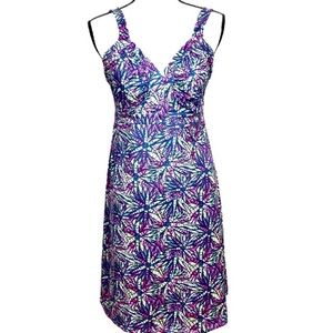 Only worn once. Patagonia Athletic Dress